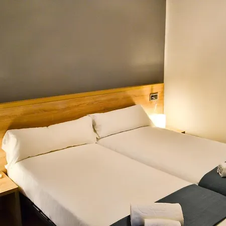 Alda Centro Hostel *