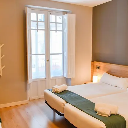 Alda Centro אכסניה *