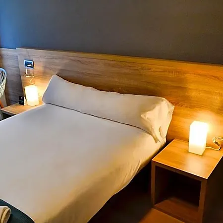 Alda Centro Hostel *