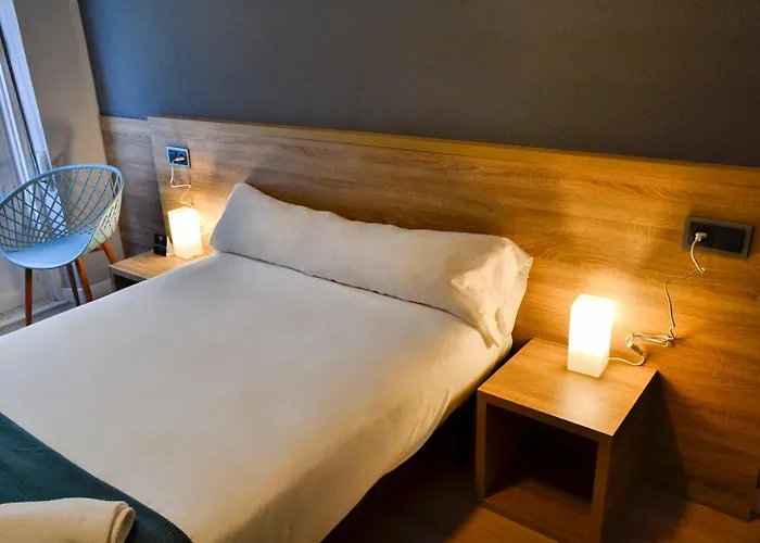 Alda Centro Леон