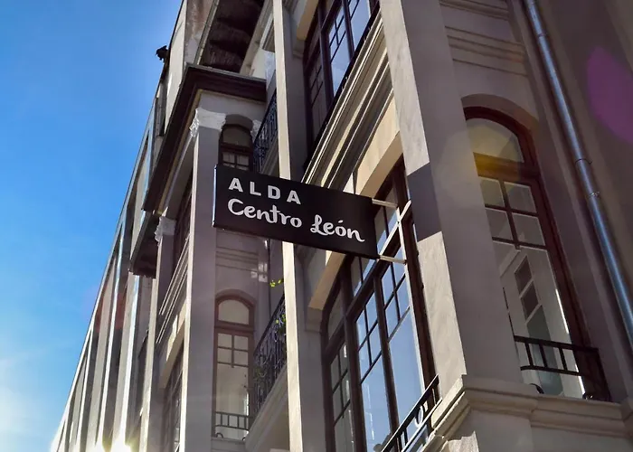 Alda Centro Леон