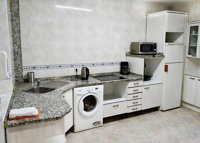 Alda Centro Hostal *