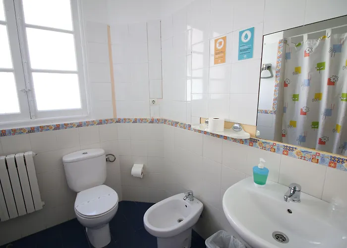 Alda Centro Леон