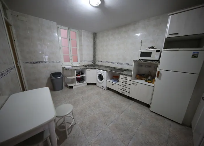 Alda Centro Леон