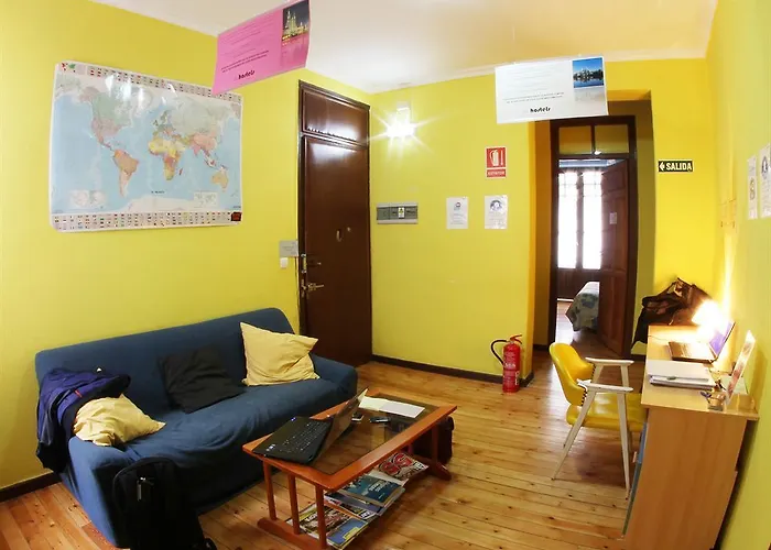 Alda Centro Хостел Леон